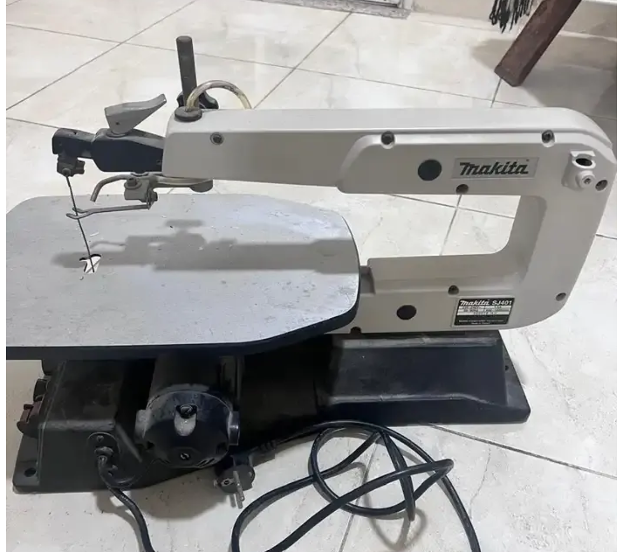 Makita SJ401 Scroll Saw, 16 in (Used)