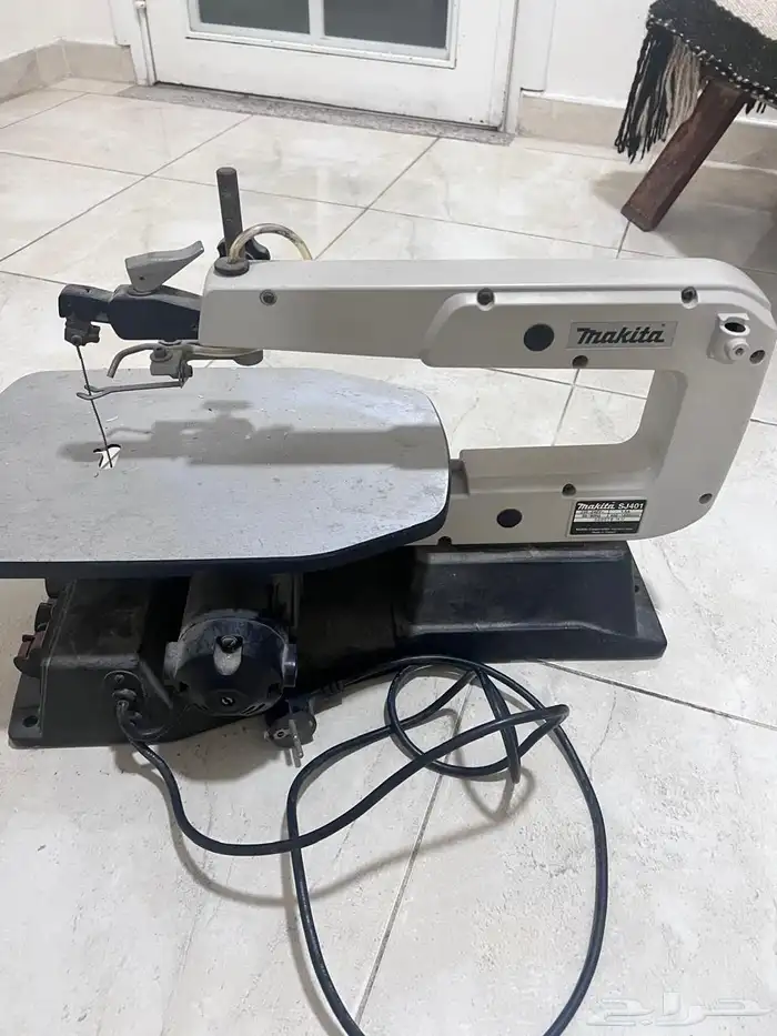 Used MAKITA, SJ401, SCROLL SAW, 50W, 220V.